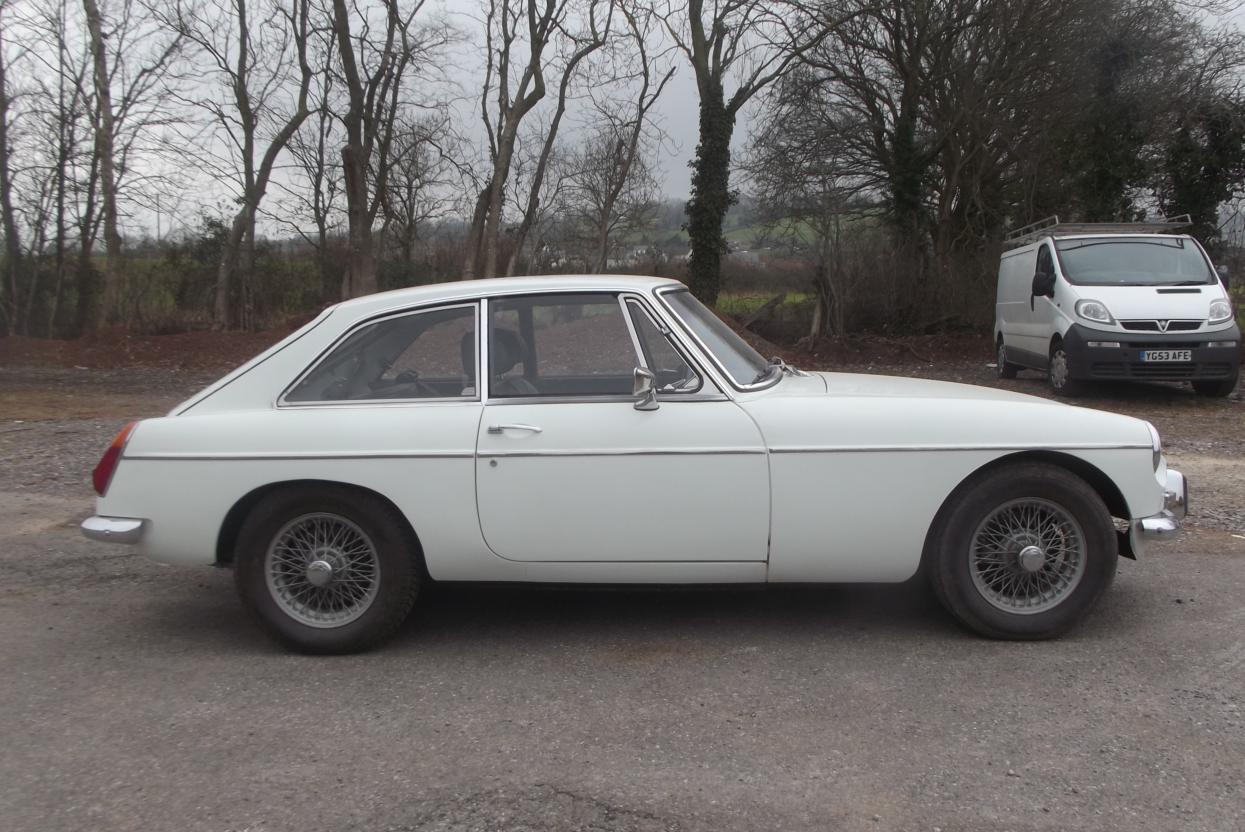 A 1971 MGBGT, registration number EHY 440K, chassis number GHD-5267324G, white. - Image 3 of 4