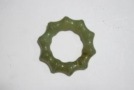 A Chinese carved jade ring,