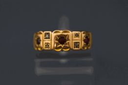 An Edwardian 18 carat gold rose diamond and paste set ring, finger size P, 2.
