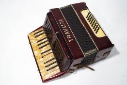 A Traviata German vintage piano accordion - 32 Bass accordion