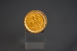 A 1914 sovereign, in a 9 carat gold ring mount, finger size N 1/2, 10.