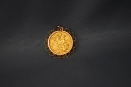 An 1887 sovereign, in a 9 carat gold pendant mount, 10.