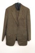 A tweed jacket and plus fours,
