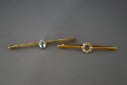 A single stone bar brooch, stamped '9ct', 3.