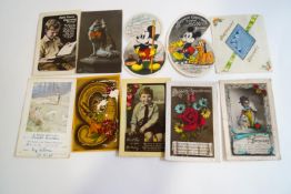 A quantity of Victorian and later postcards,