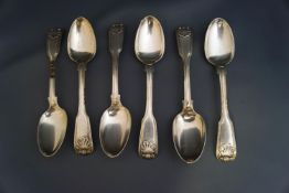 A set of six fiddle, thread and shell pattern tea spoons, by William Eley, London 1829, 205 g (6.