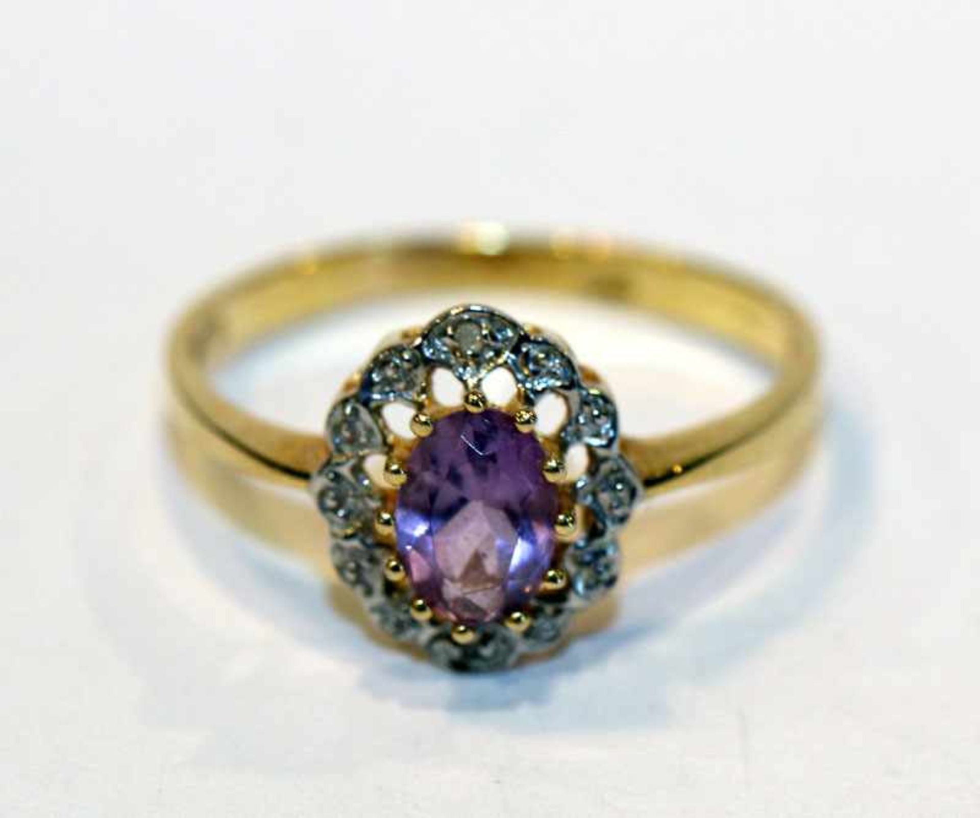 14 k Gelbgold Ring mit Amethyst, Gr. 60, 2,3 gr.