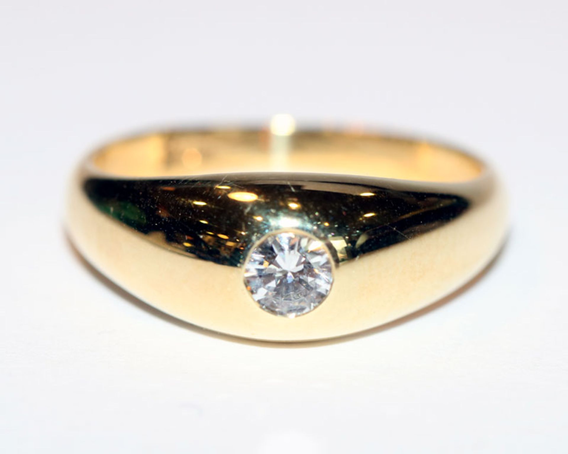 14 k Gelbgold Bandring mit o,30 ct. Brillanten, Wesselton/si, Gr. 56