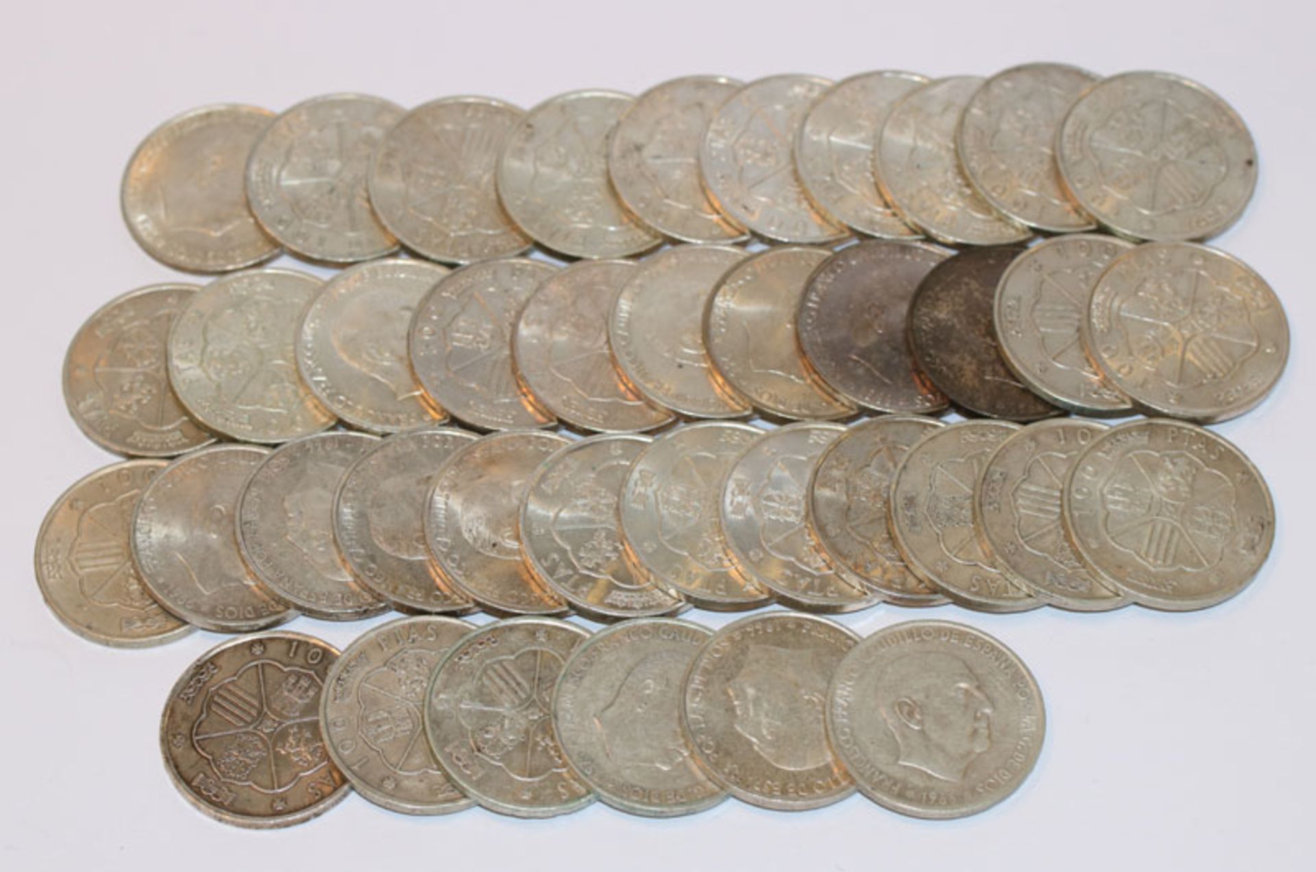 Konvolut von spanischen Silbermünzen, 800 Silber, 740 gr.