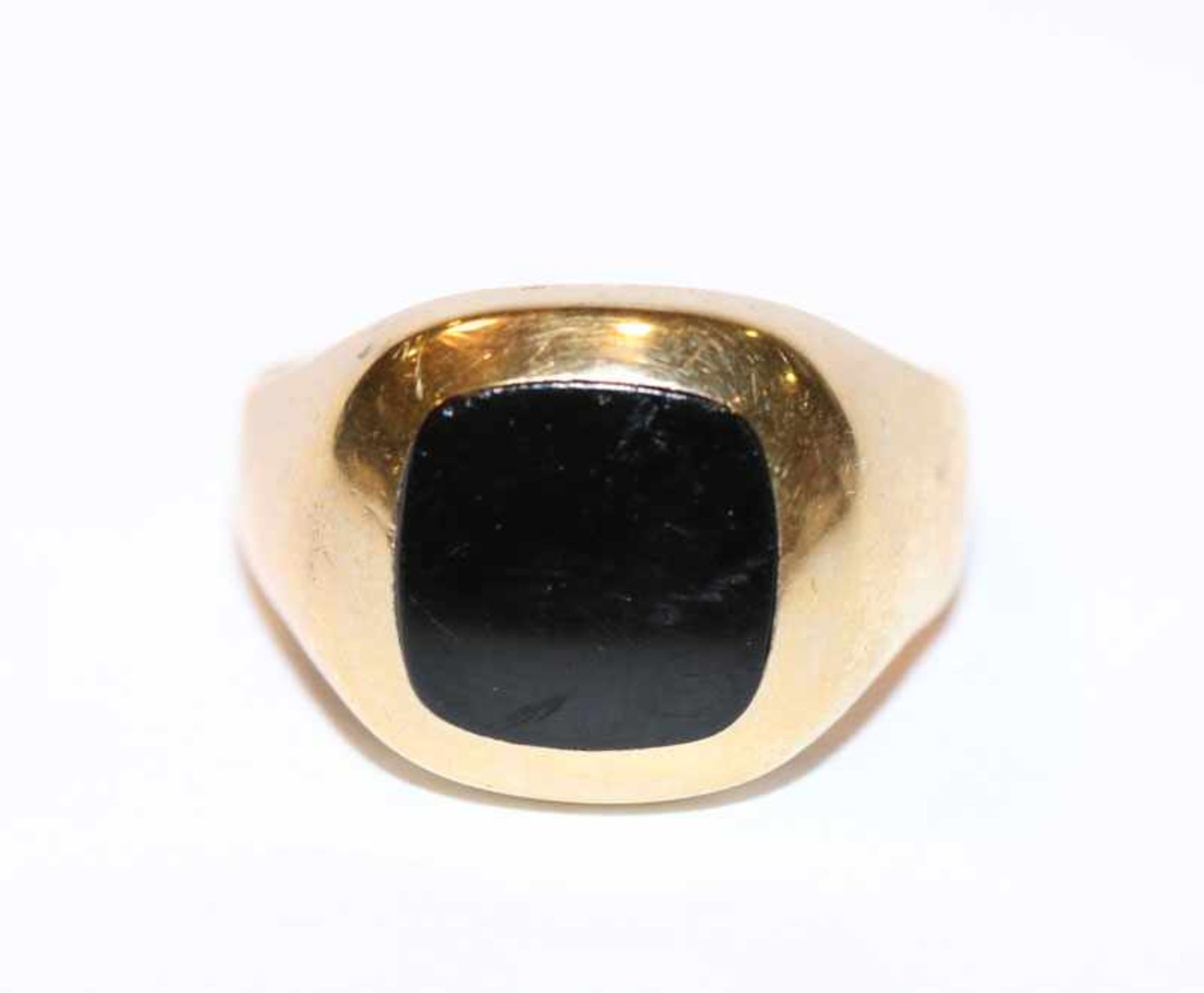 8 k Gelbgold Ring mit Onyx, Gr. 61, 3,7 gr.