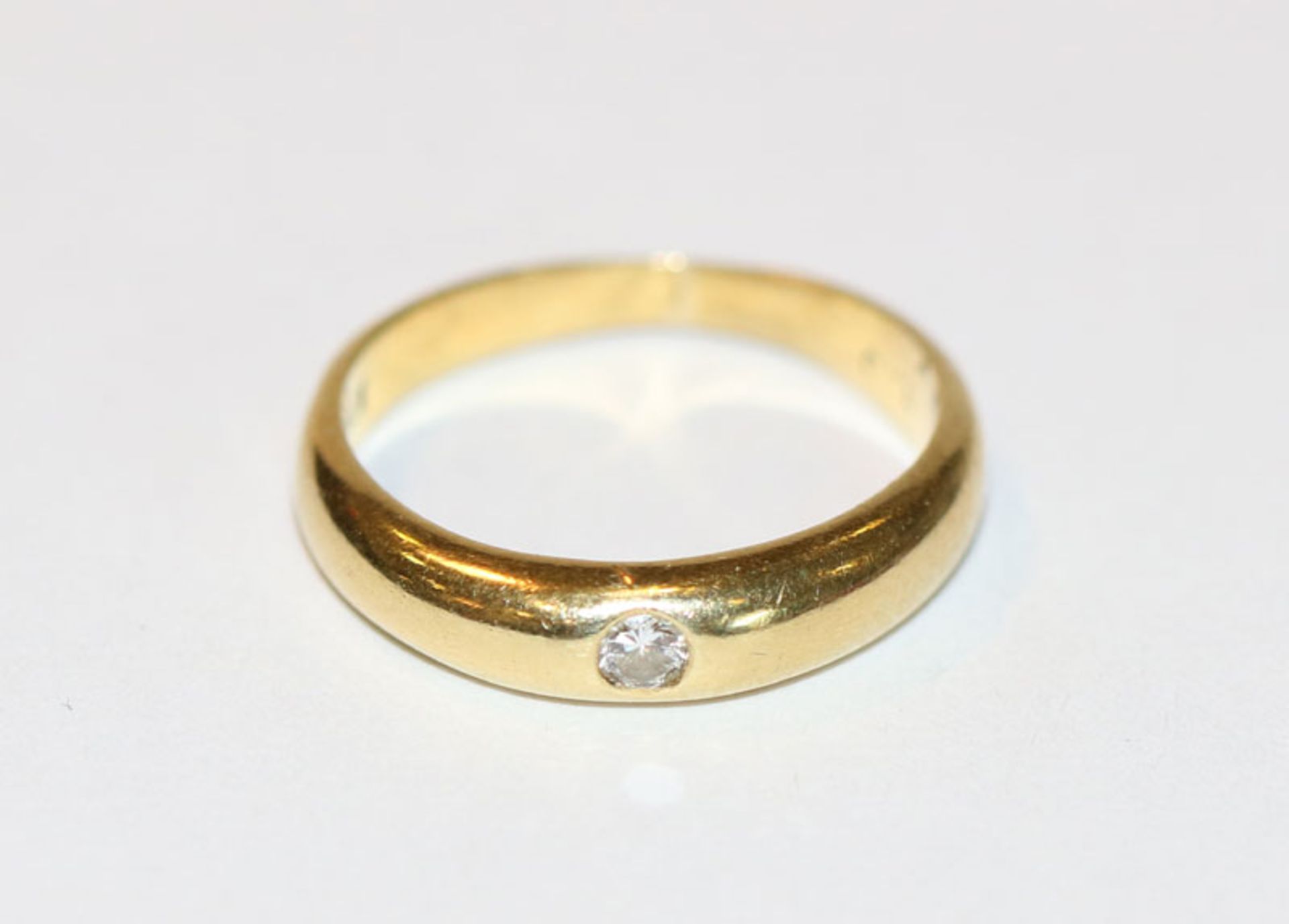 18 k Gelbgold Ring mit Diamant, 3,1 gr., Gr. 48