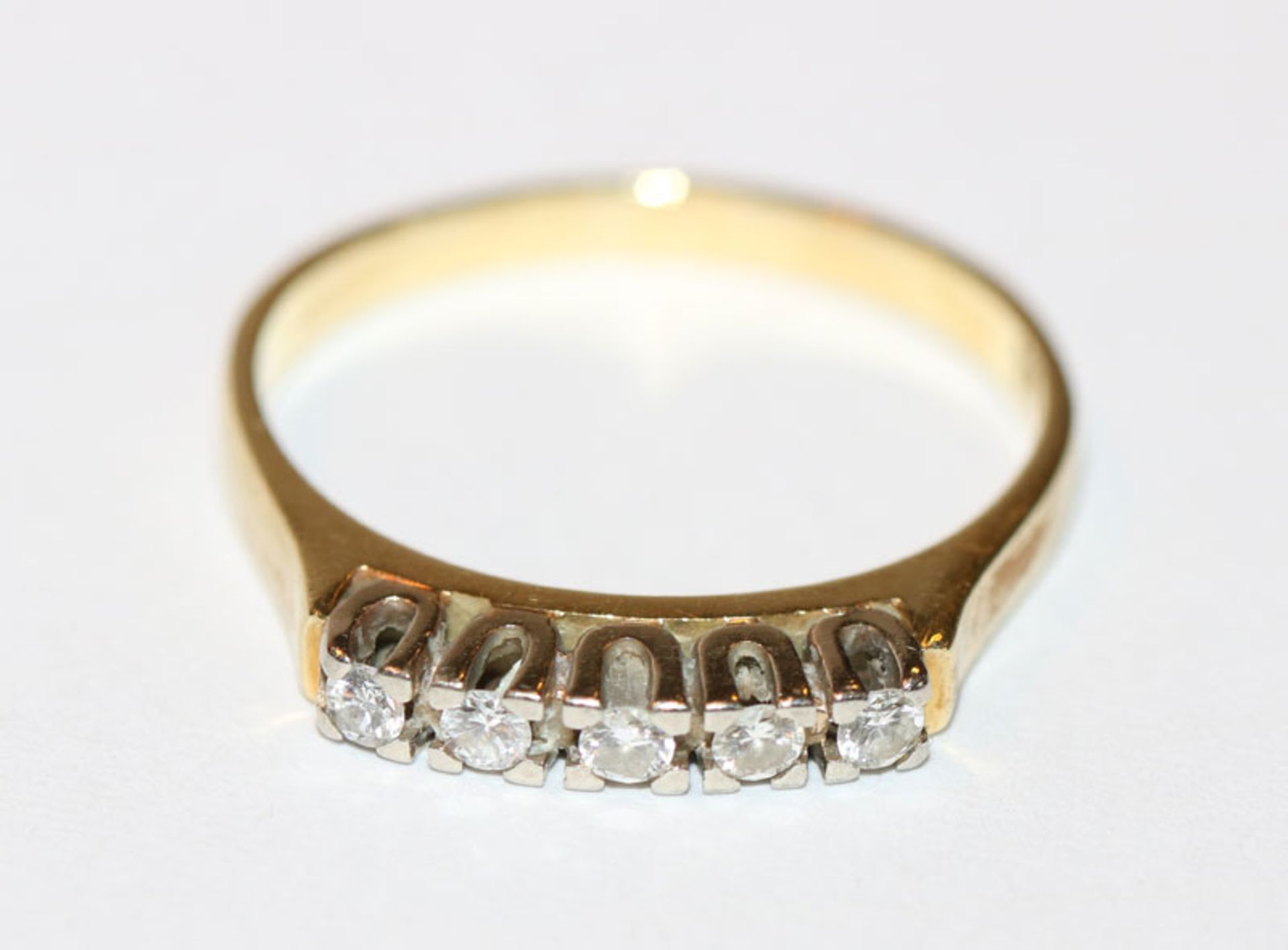 14 k Gelbgold Ring mit 5 Diamanten, Gr. 58