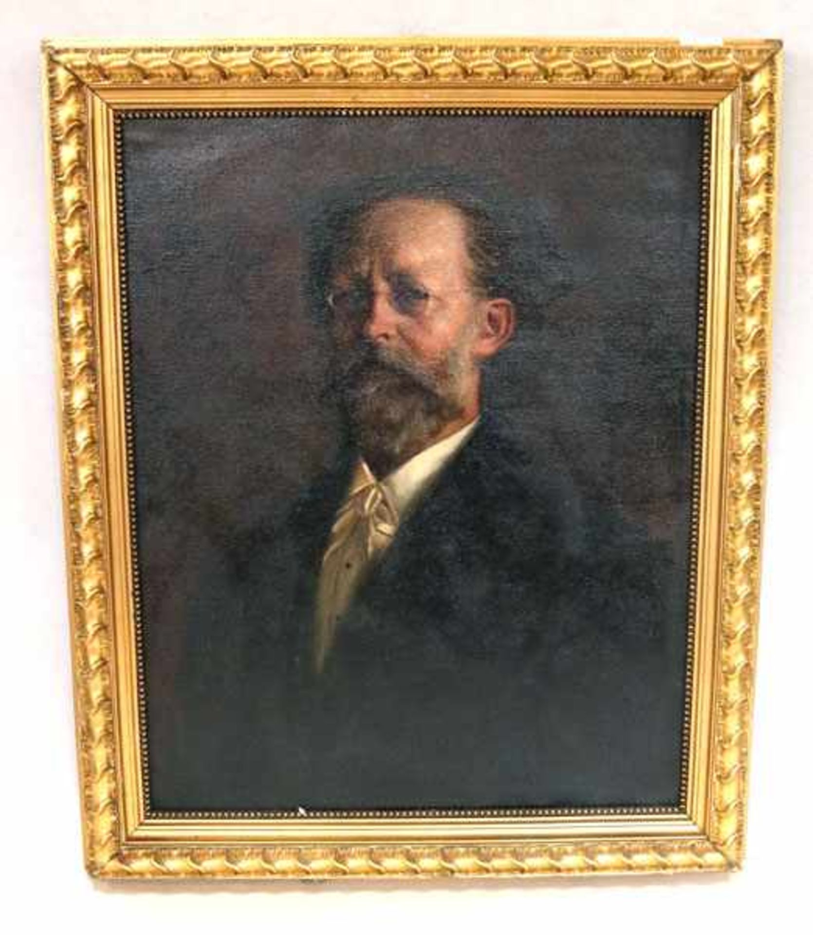 Gemälde ÖL/LW 'Herrenportrait', monogrammiert MH 1910, detailliert bemalt, schön gerahmt, Rahmen