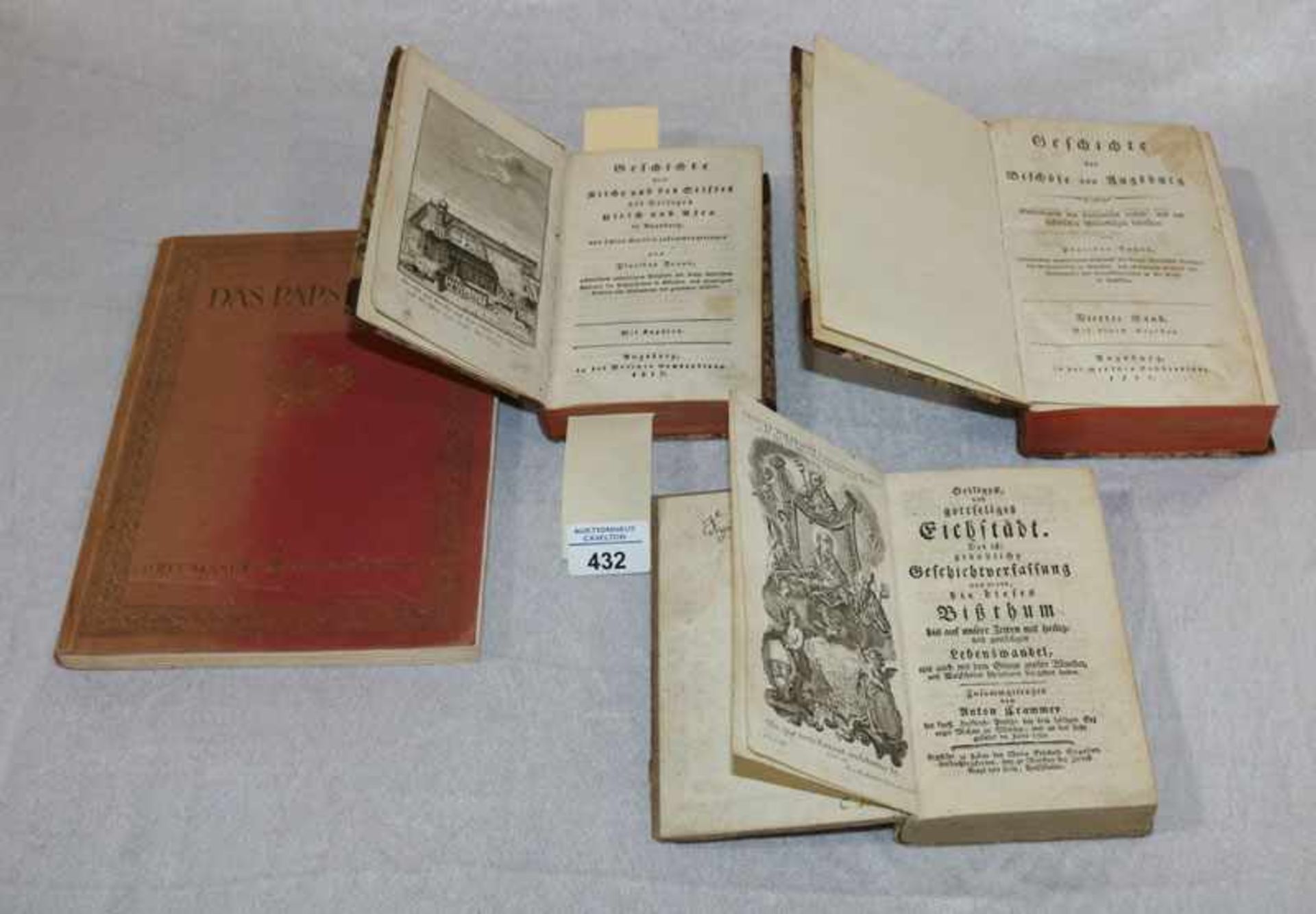 Bücher-Konvolut: 'Das Papstbuch', 1925, der Papstkatalog ab dem 1. Papst, 'Geschichte der Kirche und