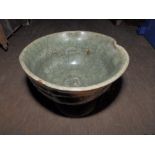 A Japanese crackle glaze celadon bowl.