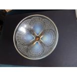 A Lalique Coquilles pattern opalescent glass bowl – 'R. Lalique'.