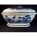 An 18thC Chinese blue & white export porcelain tureen.