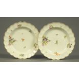 A pair of Worcester porcelain dishes with lobed edges, polychrome,