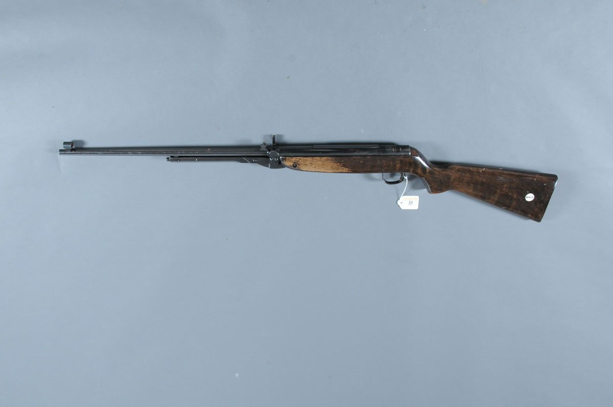 The Webley Mark 3 .22 underlever air rifle, circa 1961. Serial No. F148.