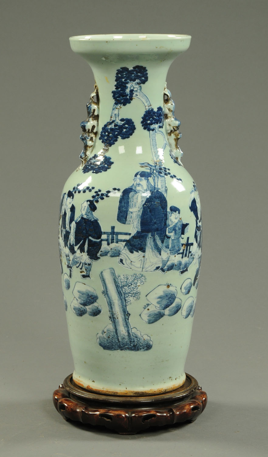 A 19th century Chinese export blue and white vase,