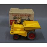 A boxed Dinky dumper truck (562)