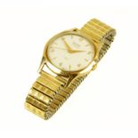 A 9 ct gold cased gentleman's Rotary vintage wristwatch, 17 jewels, manual.
