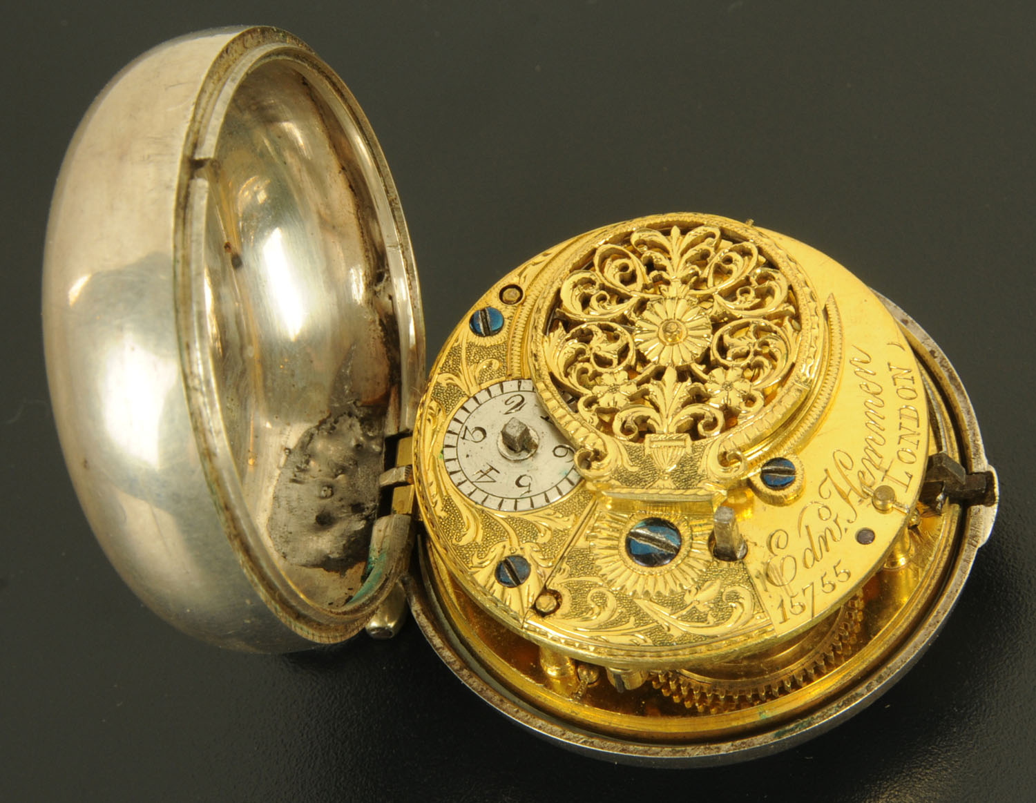 A George III silver pair cased verge pocket watch, by Edward Hemmen, London, 15755, - Image 2 of 5