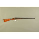 Master 12 bore side/side shotgun, 28 inch barrels, full and 1/4 choke, boxlock, non-ejector,