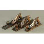 A vintage open throat carriage makers plane No. 10 by Record, and two others Nos. 6 and 7.