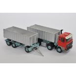 Rare MIHO-Holland (Heavy Goods) 1/48 White Metal FTF 4 Axle Roll on/off Dumpster with 3 Axle Dump