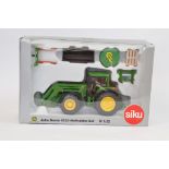 Siku 1/32 Agritechnica Rare John Deere 6520 Tractor Set. NM in G Box.