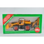 Siku 1/32 Fendt Xylon with Front and Rear Loader. Kommunal Version. M in Box.