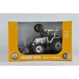 Universal Hobbies 1/32 Fendt 820 White Edition Tractor. Ex Display. VG to E in Opened box.