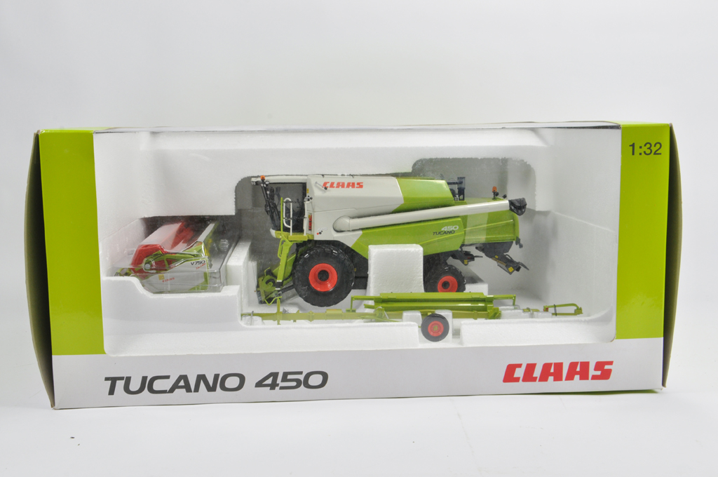 Scarce Universal Hobbies 1/32 Claas Tucano 450 Combine Harvester. M in Box.