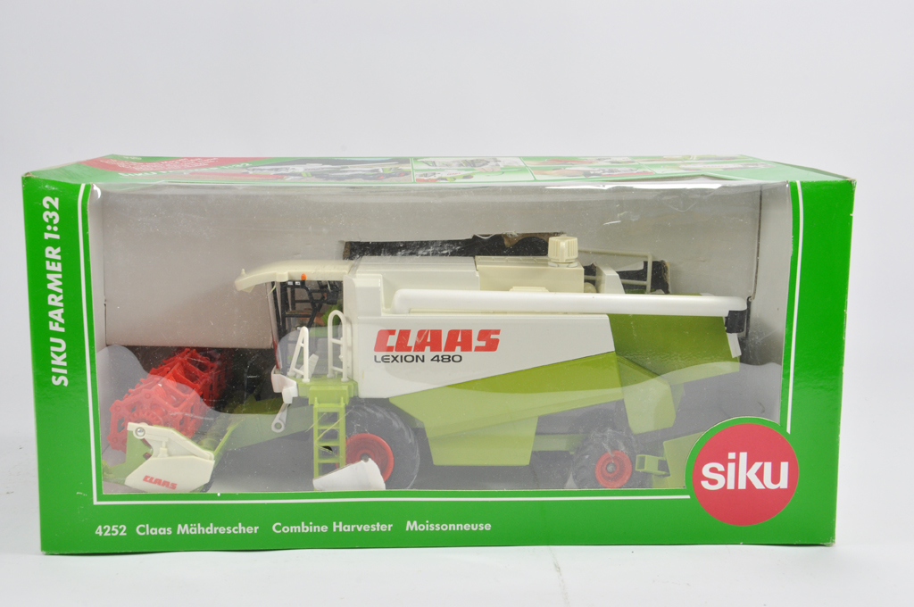 Siku 1/32 Claas Lexion 480 Combine. M in Box.