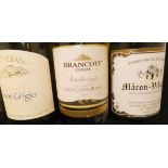 Various white wines including Mâcon-Villages Reserve 2009 x 5,
