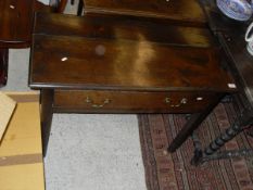 An oak single drawer side table on square supports