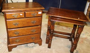 A modern oak chest of two short above three long drawers of small proportions together with a