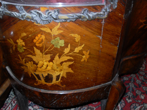 A 19th Century mahogany and inlaid Vitrine of shaped form with applied brass decoration, - Image 8 of 18