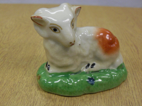 A Staffordshire flat back figure of a seated collie type dog with a cream coat, 15 cm high, - Image 8 of 16