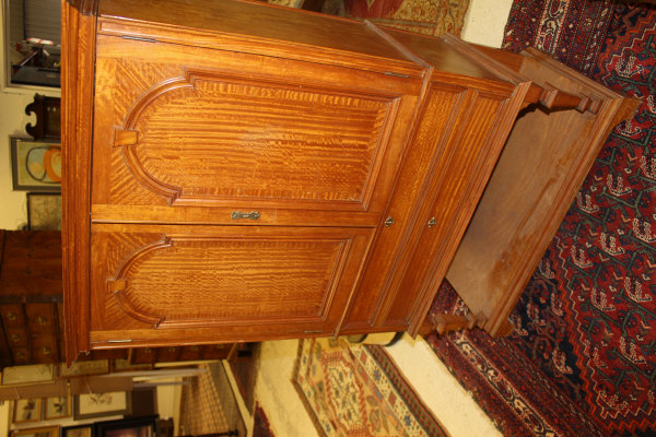 A circa 1900 satinwood cabinet, - Image 8 of 20