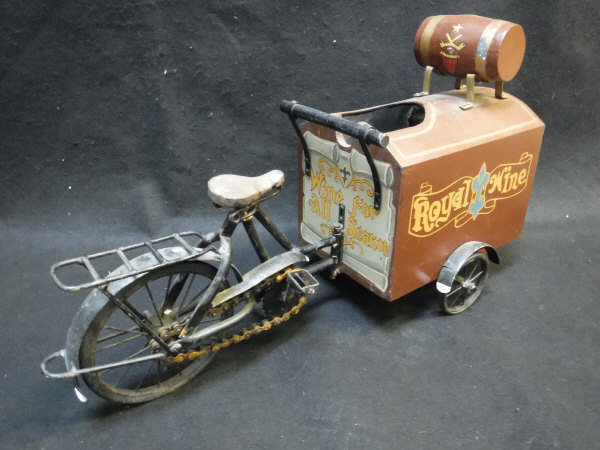 A model tricycle and a model wine delivery bicycle unit with wine holder inscribed "Royal Wine" and - Image 3 of 6