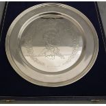 A cased mid 20th Century commemorative silver plate decipting Elizabeth II 1952-1977 ( London,