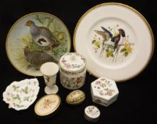 A collection of various plates to include Coalport plate "To commemorate the Centenary of the