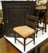 A 20th Century mahogany oval gate-leg side table,