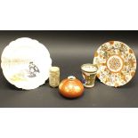 A collection of five pieces of Japanese satsuma ware to include small oxide red ground and gilt