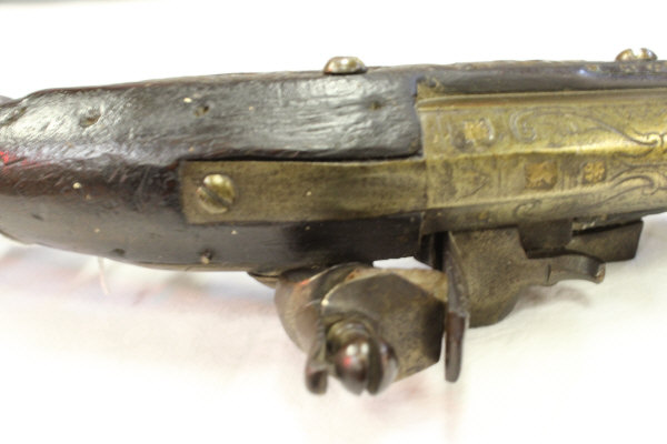 An 18th Century flintlock muzzle loading pistol, - Image 18 of 19