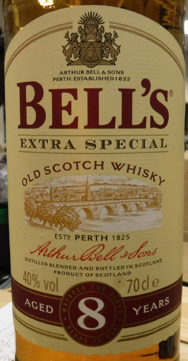 One bottle Bell's Extra Special Old Scotch Whisky 8 Year Old, one bottle Harvey's Bristol Cream, - Image 2 of 6