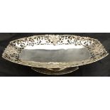 An Elizabeth II silver bonbon dish of elyptical form,