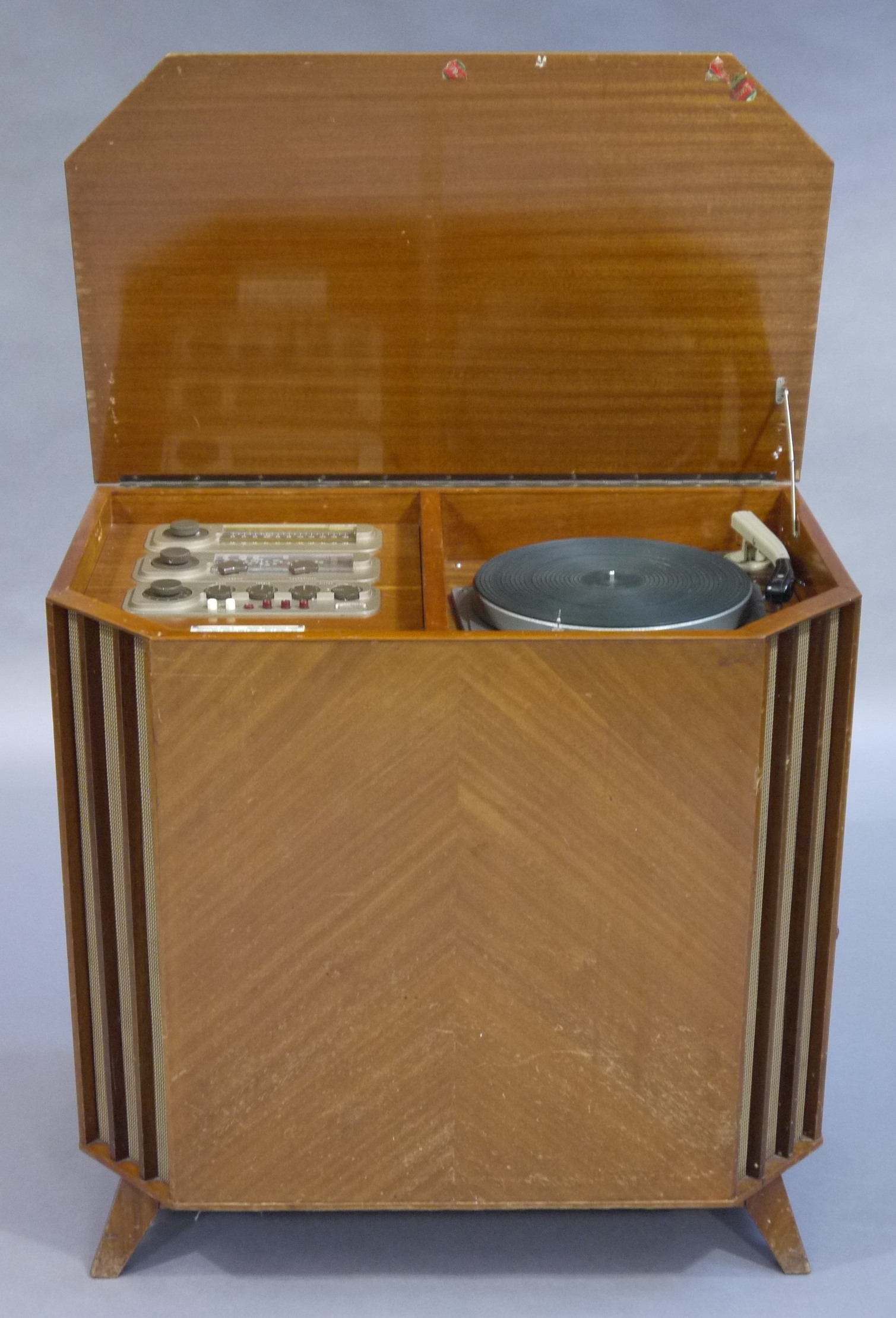 A Garrard/Acoustical Quad II radiogram c. - Image 2 of 4